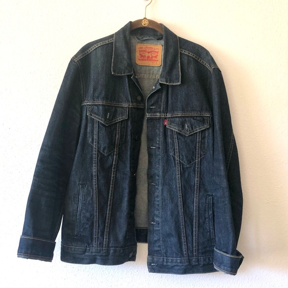 Levi’s dark denim jacket